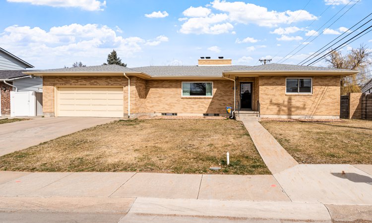 Residential Property for sale at Madison Ave Walsenburg, Colorado