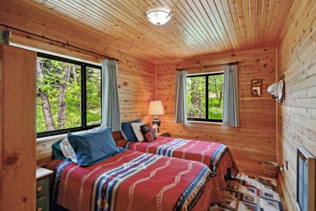 Home for Sale 25 Cottonwood Tr. La Veta, Colorado